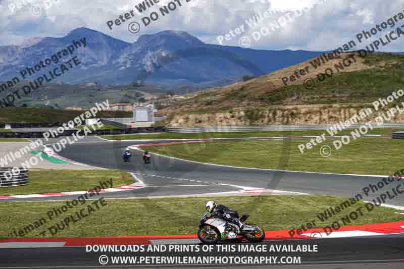 cadwell no limits trackday;cadwell park;cadwell park photographs;cadwell trackday photographs;enduro digital images;event digital images;eventdigitalimages;navarra;no limits trackdays;peter wileman photography;racing digital images;trackday digital images;trackday photos